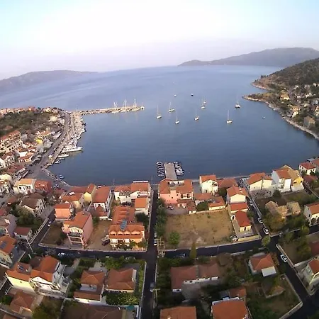 Aparthotel Dionisis Agia Efimia